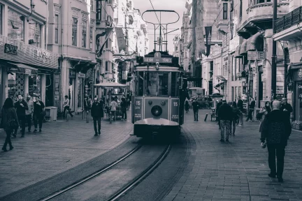 Τρόπος ζωής, πολιτισμικός πόλεμος και πόλωση στην Τουρκία – Ευάγγελος Αρεταίος