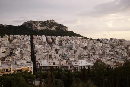 Επαναστάτης ή ΣΥΝΤΗΡΗΤΙΚΟΣ;